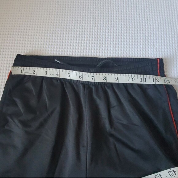 Jordan youth Boys track pants size XL - Picture 3 of 9